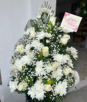 .Ramo Funebre piramide #418